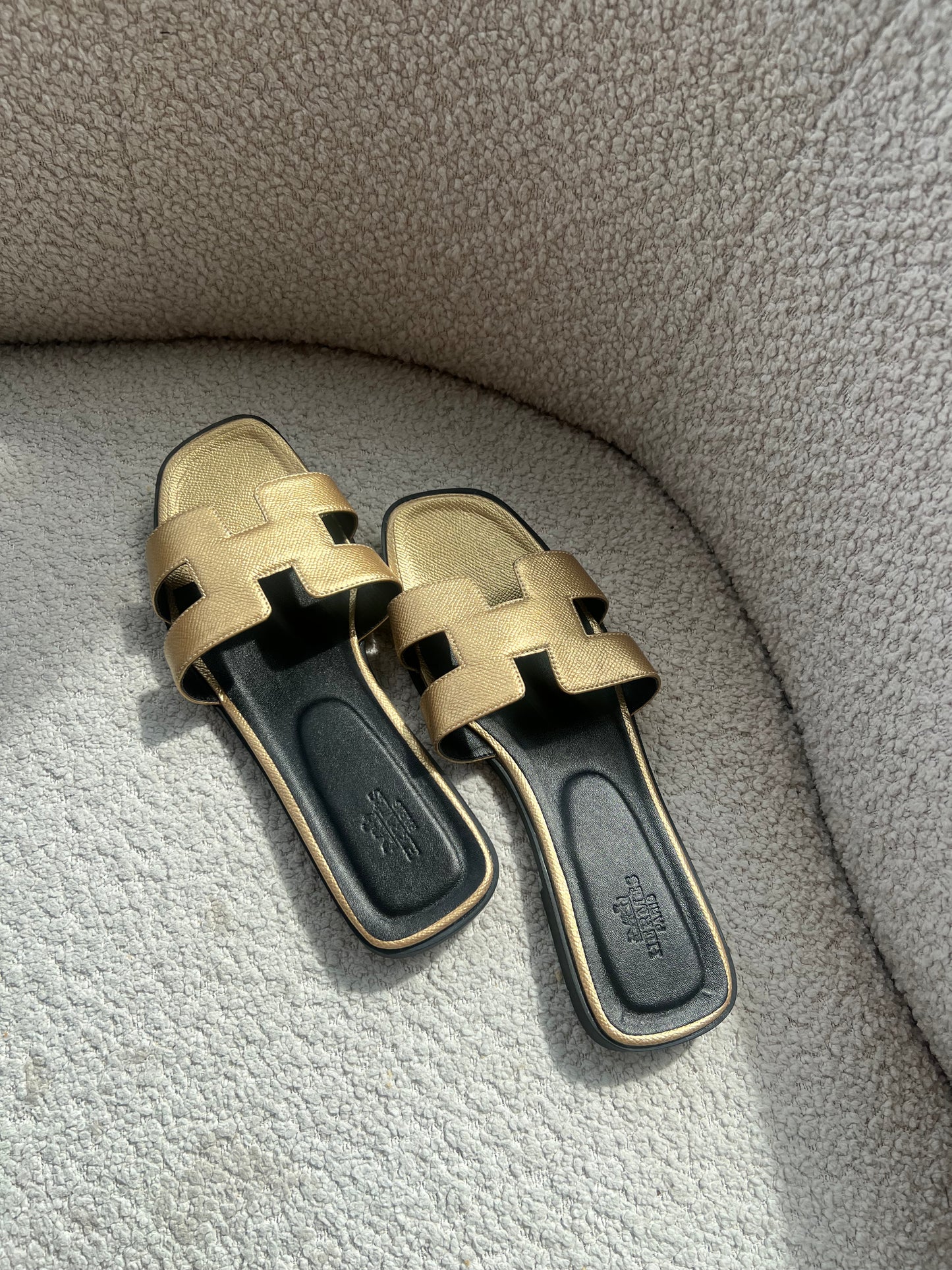 Gold slides